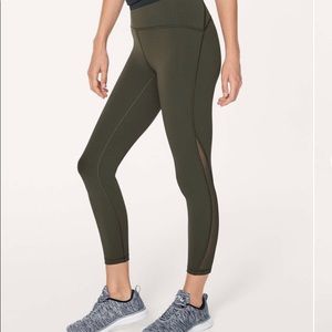 NWT lululemon train times 25” HR leggings